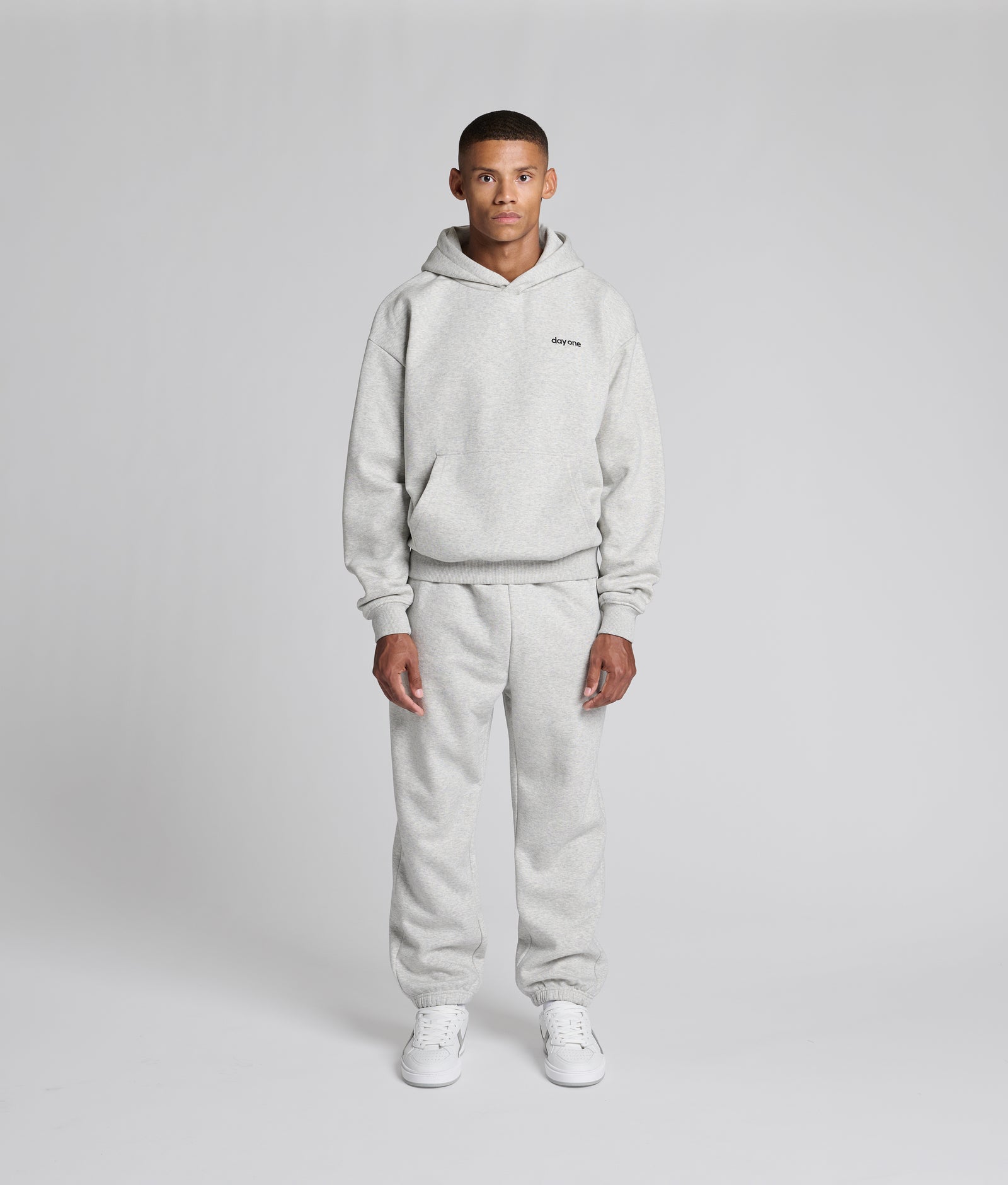 Crew Sweatpants Closed Leg