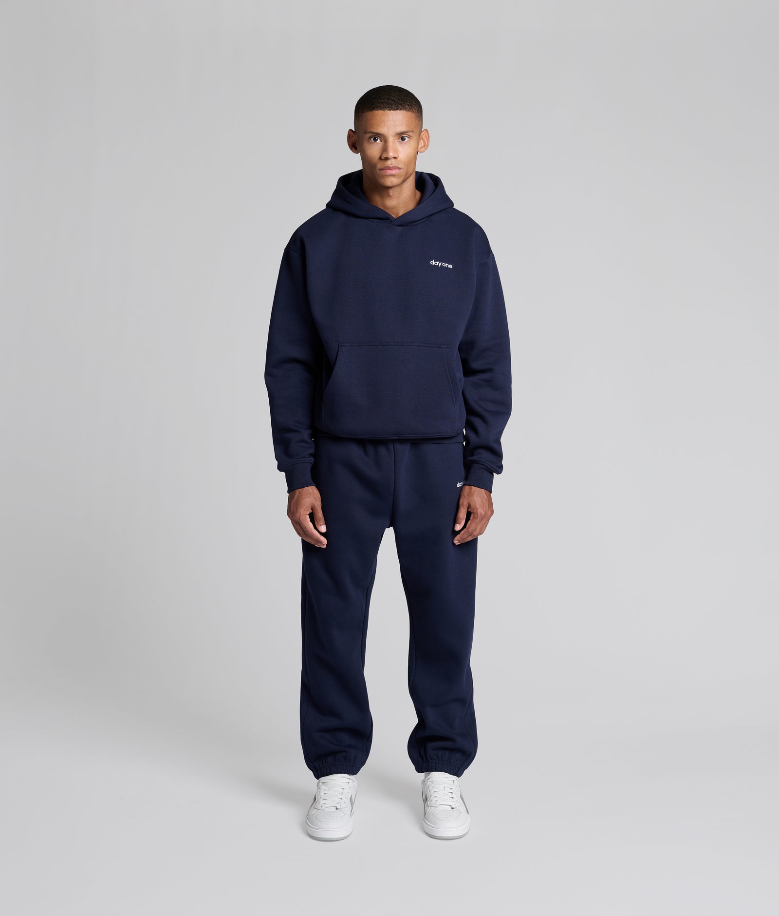 Crew Sweatpants Closed Leg